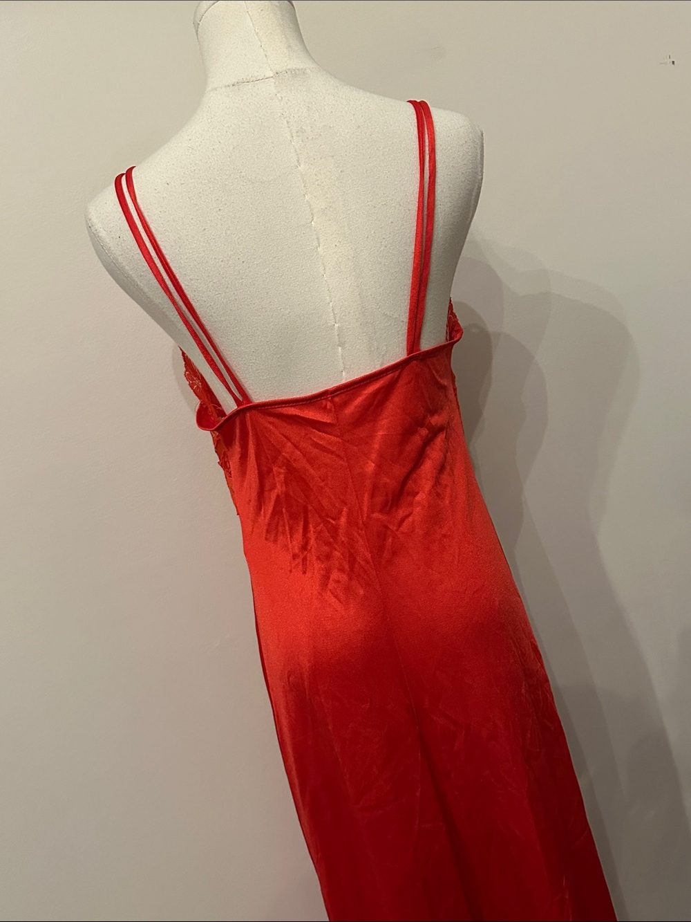 Vintage Red Lace Trim Maxi Slip Dress Nightgown Lingerie Feminine Romantic USA M - Picture 3 of 7